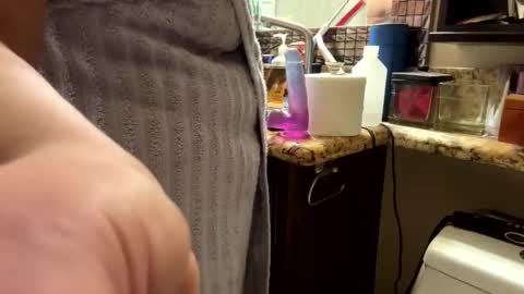 Marissa online show from December 23, 6:44 am