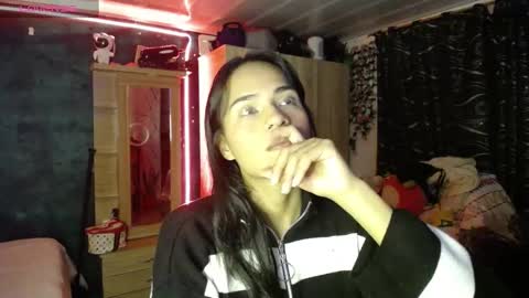 Snapshot of maritza_ferrerr chatting on March 2, 5:12 am Maritza Ferrer -Samara Beltran online show from March 2, 5:12 am