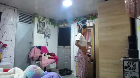 Snapshot of maritza_ferrerr chatting on September 15, 10:12 am Maritza Ferrer -Samara Beltran online show from September 15, 10:12 am