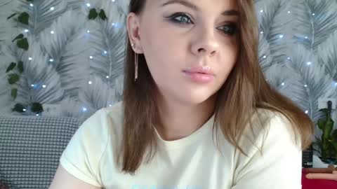 pipi online show from March 26, 1:57 pm