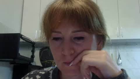 mariza_love359092 online show from February 25, 10:30 pm