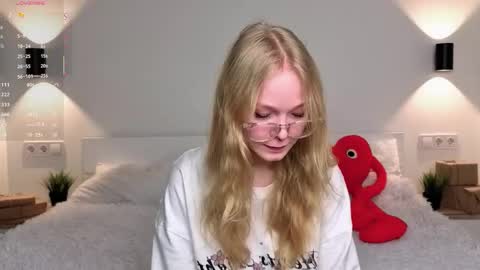 markettadeerman online show from February 19, 4:34 am