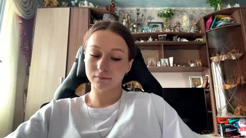 Lena online show from June 2, 6:47 am
