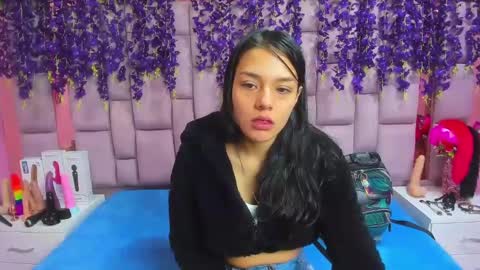 Marly Anal  online show from January 3, 1:03 pm