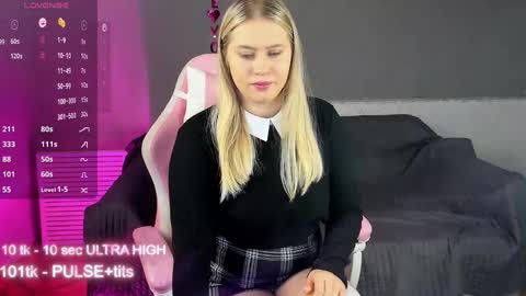 Liza online show from December 19, 2:24 pm