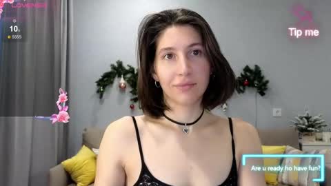 Snapshot of marrycolins chatting on December 30, 2:31 am marrycolins online show from December 30, 2:31 am