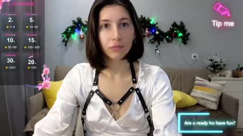 Snapshot of marrycolins chatting on December 22, 2:49 am marrycolins online show from December 22, 2:49 am