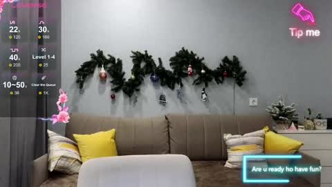 Snapshot of marrycolins chatting on January 8, 2:14 am marrycolins online show from January 8, 2:14 am
