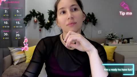 Snapshot of marrycolins chatting on January 6, 3:31 am marrycolins online show from January 6, 3:31 am