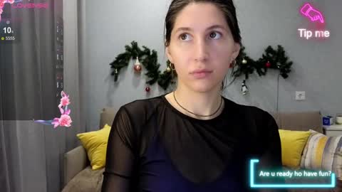 Snapshot of marrycolins chatting on December 29, 2:49 am marrycolins online show from December 29, 2:49 am