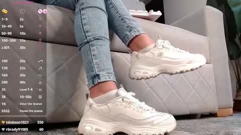 marthina thompson online show from January 15, 5:08 pm