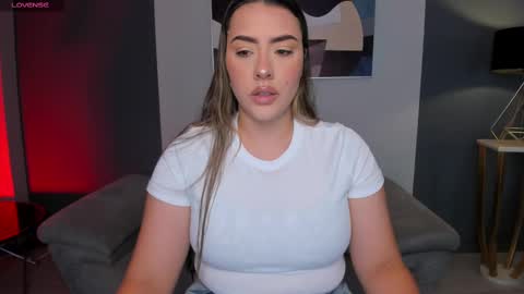 Martinna Bonnet online show from February 20, 7:08 pm