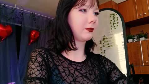 Nancy online show from March 20, 1:49 pm