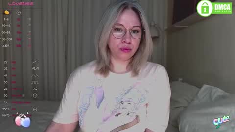 Mary linn online show from October 19, 1:46 pm