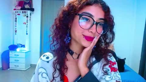 Snapshot of mary_jane1_ chatting on October 1, 1:10 am mary online show from October 1, 1:10 am