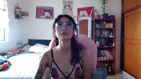 Snapshot of mary_jane1_ chatting on February 28, 2:53 pm mary online show from February 28, 2:53 pm