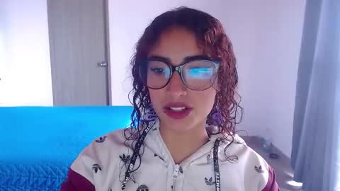 Snapshot of mary_jane1_ chatting on October 25, 12:57 pm mary online show from October 25, 12:57 pm