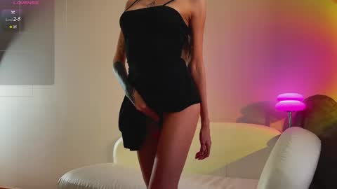 mary_rass online show from May 4, 6:50 am