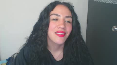 Snapshot of maryam_arabicmilk chatting on December 4, 3:10 pm maryam_arabicmilk online show from December 4, 3:10 pm