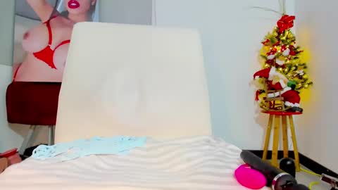 maryjoe11 online show from December 18, 1:26 am