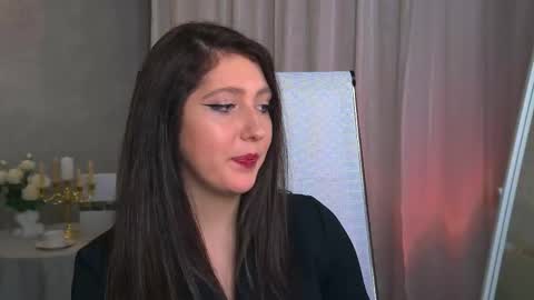 Mary Miller online show from October 10, 1:05 pm