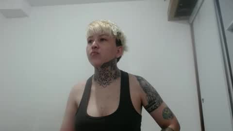 maryuri962516 online show from March 16, 6:45 pm