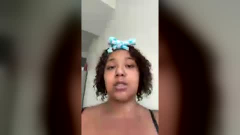 marzezgoddes21 online show from July 16, 12:26 am