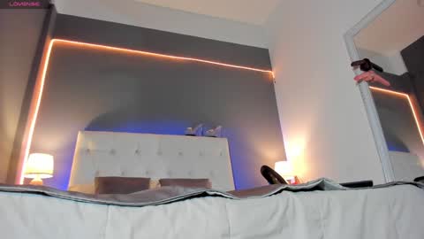 Masha Foxx online show from February 6, 1:10 pm