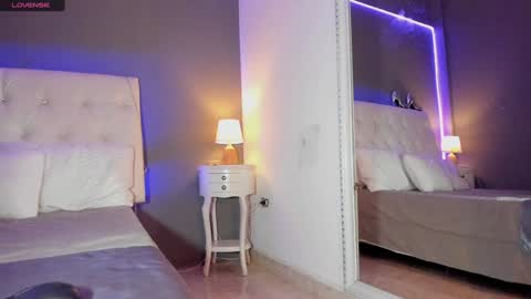 Masha Foxx online show from December 18, 4:17 pm