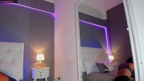 Masha Foxx online show from December 11, 1:06 pm