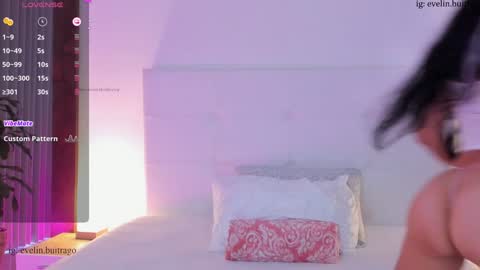 Eve   Independent model online show from January 19, 5:39 pm