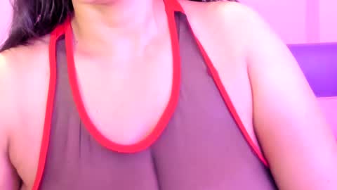 Snapshot of mature__bitch chatting on January 7, 12:20 pm call me samantha online show from January 7, 12:20 pm