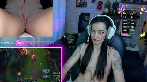 Snapshot of mature_gamer chatting on September 18, 10:08 pm Nath online show from September 18, 10:08 pm