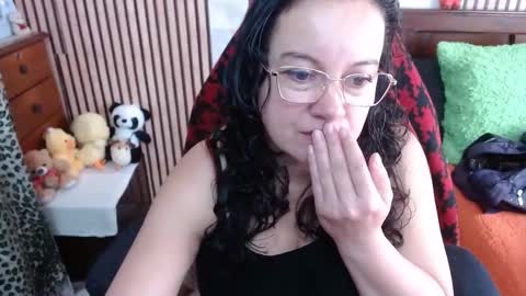 Sonia online show from October 8, 4:33 pm