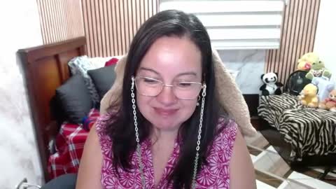 Sonia online show from April 18, 9:58 pm