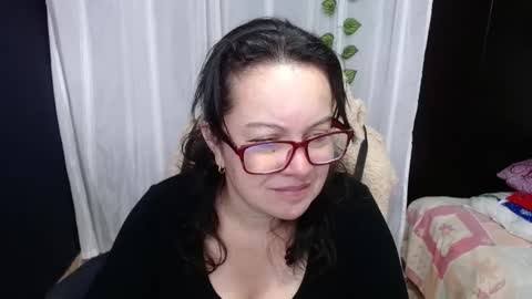 Sonia online show from December 30, 1:25 pm