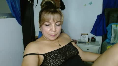 Cecilia online show from October 29, 9:39 pm