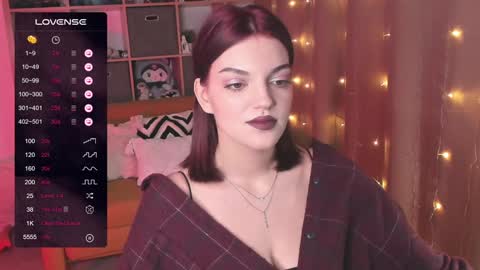 Mavis online show from December 12, 10:09 pm