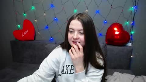 MavkaCute online show from February 15, 7:24 pm