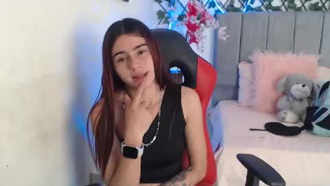 maxinesex_ online show from October 1, 1:38 pm