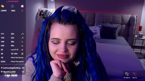 Maya Mils online show from November 28, 2:14 am