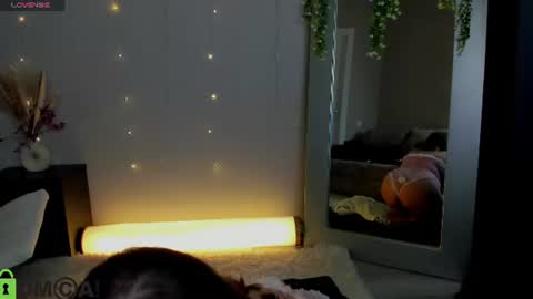 Maya online show from June 11, 2:53 am