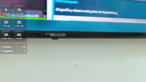 Snapshot of mayadeluca_ chatting on October 8, 9:08 pm mayadeluca_ online show from October 8, 9:08 pm
