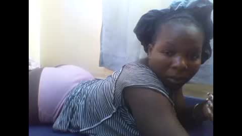 mayah_sexy online show from January 14, 5:40 am