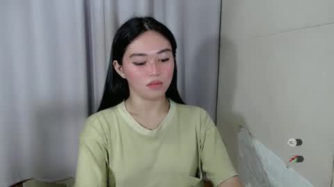 mayasally_ online show from February 28, 7:26 am