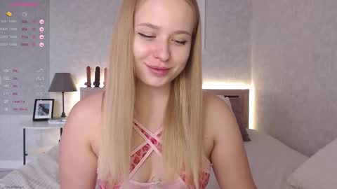 Snapshot of maybebabyx chatting on October 3, 8:08 am maybebabyx online show from October 3, 8:08 am