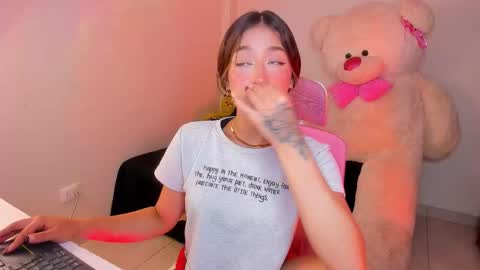 may online show from November 4, 10:15 pm