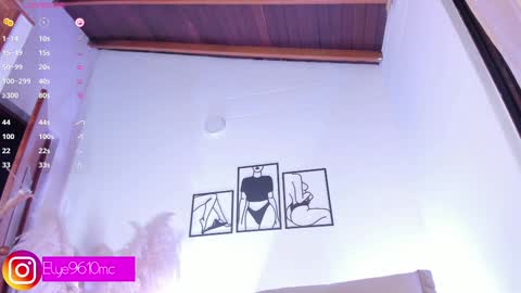 Snapshot of mcdonald_ellie chatting on September 27, 11:23 pm Ellie online show from September 27, 11:23 pm