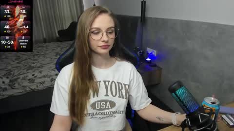mcfly_11 online show from June 7, 10:55 am