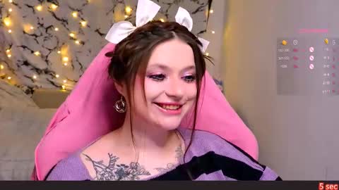 Hanna online show from February 9, 3:23 pm